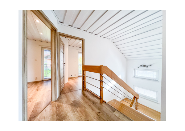 Prenájom | Rodinný dom s terasou a záhradou, Čierne