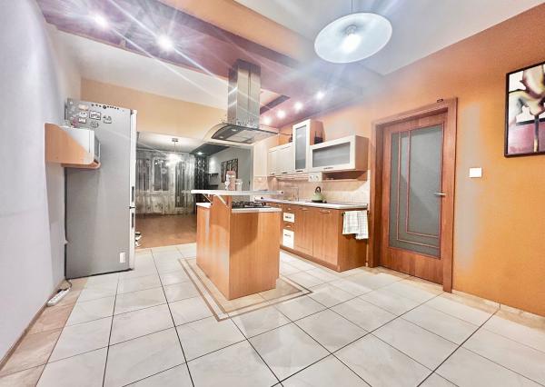 Predaj | 4-izbový byt v Považskej Bystrici – lokalita Hliny