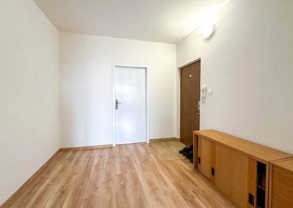 Prenájom | Priestranný 3-izbový byt, Žilina - Solinky, Gaštanová ulica