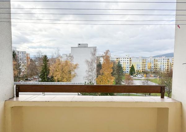 Prenájom | Priestranný 3-izbový byt, Žilina - Solinky, Gaštanová ulica