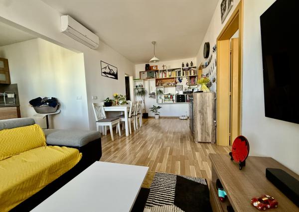 Prenájom 3 izbový byt - Bratislava - Petržalka, Hálova