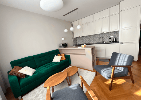 Prenájom 3 izbový byt - Bratislava - Staré Mesto, Dunajská