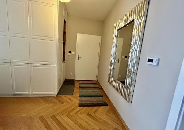 Prenájom 3 izbový byt - Bratislava - Staré Mesto, Dunajská