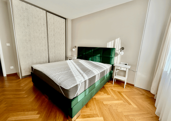 Prenájom 3 izbový byt - Bratislava - Staré Mesto, Dunajská