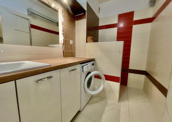 2i byt pri Parku A. Hlinku s loggiou a garážovým státím