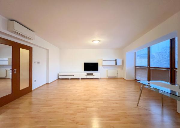 Prenájom | 3-izbový veľkometrážny byt, Žilina - Bulvár