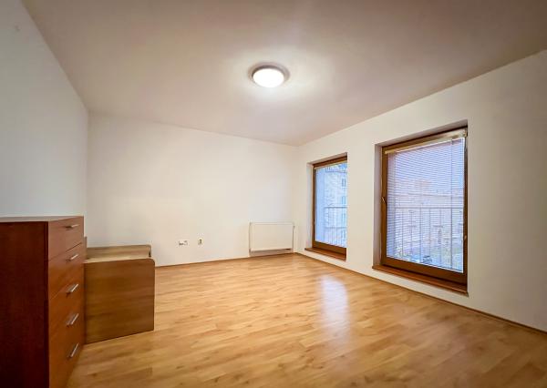 Prenájom | 3-izbový veľkometrážny byt, Žilina - Bulvár