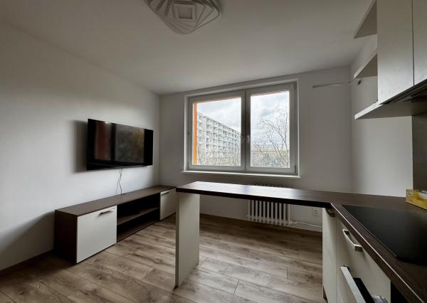 Prenájom | Moderný 2 izbový byt v Bratislave - lokalita Ružinov