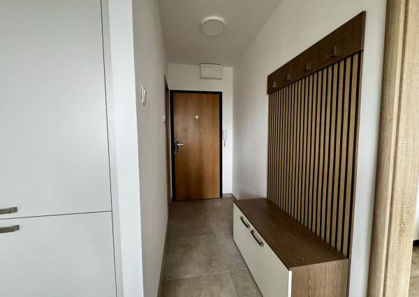 Prenájom | Moderný 2 izbový byt v Bratislave - lokalita Ružinov