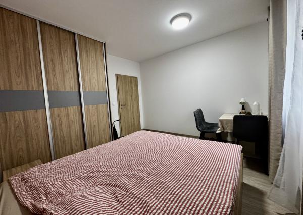 Prenájom | Štýlový a plne zariadený 3 izbový byt v Bratislave - lokalita Ružinov