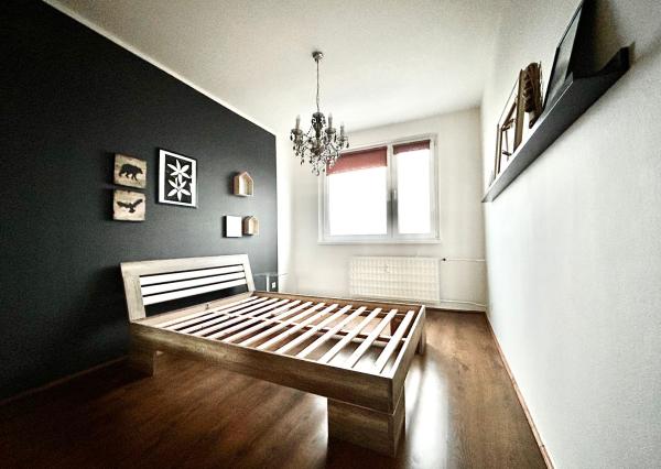 Prenájom | prerobený 3-izbový byt na sídlisku Rozkvet