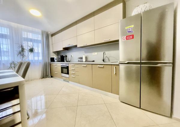 Prémiový 2-izbový byt na 3. poschodí s balkónom v centre BA