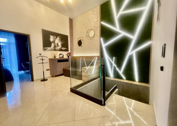 Prémiový mezonet s wellness a súkromným dvorom v centre BA