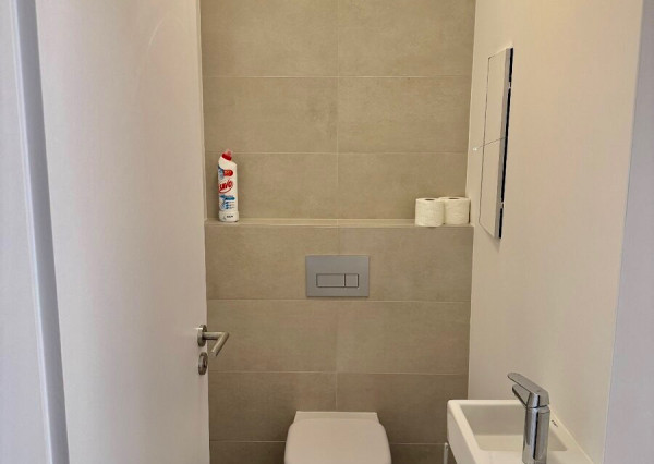 Prenájom 2 izbový byt - Bratislava - Devínska Nová Ves, M...