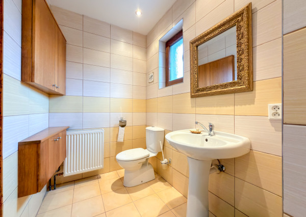 Predaj | Rodinný dom pod horami, Stará Bystrica