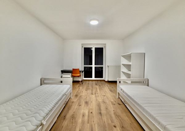 Prenájom 2 izbový byt po rekonštrukcii - Bratislava