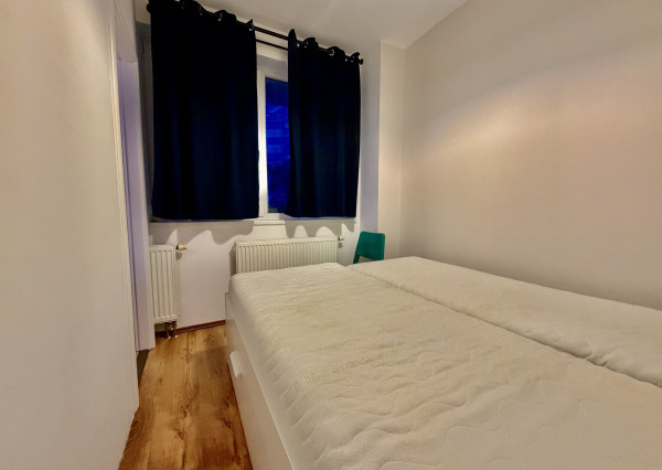 Prenájom 2 izbový byt s veľkým balkónom – Karlova Ves