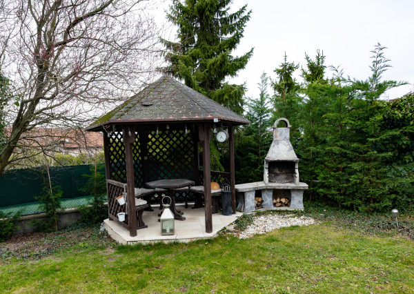 6i, RD s bazénom a wellness, Strmé Vŕšky, Záhorská Bystrica