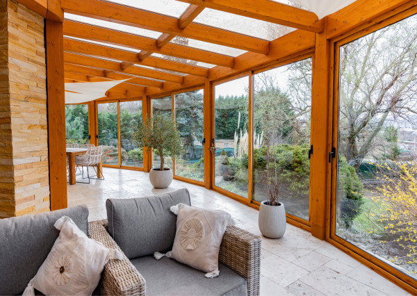 6i, RD s bazénom a wellness, Strmé Vŕšky, Záhorská Bystrica