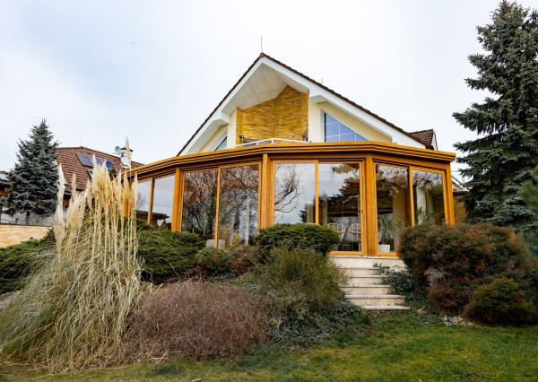 6i, RD s bazénom a wellness, Strmé Vŕšky, Záhorská Bystrica