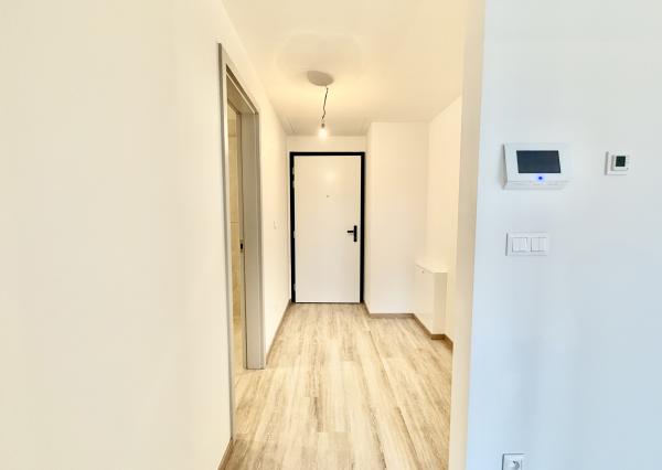 Novostavba 2025: Štýlový 2i byt s loggiou na Košickej