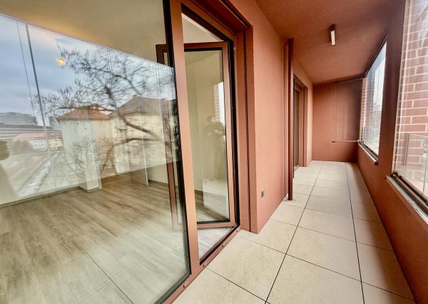 Novostavba 2025: Štýlový 2i byt s loggiou na Košickej