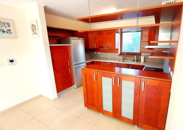 5i RD, UP 222 m2, pozemok 700 m2, Karpatská ul., Stupava.