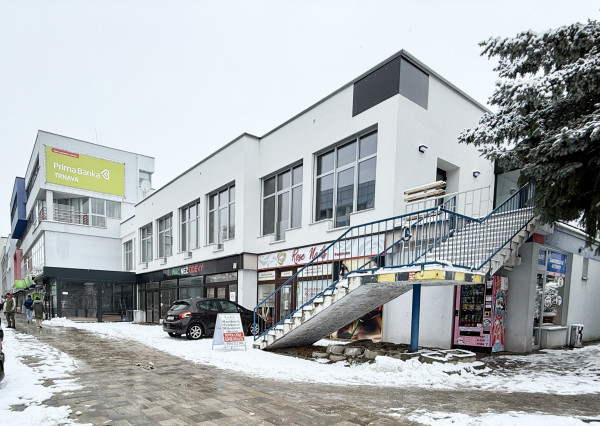 PRIESTOR PRE VAŠU KAVIAREŇ ALEBO BAR (190 m²)