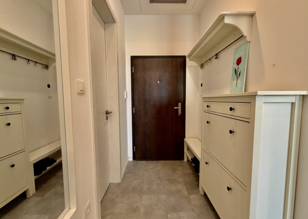 Industriálny 2i s vysokými stropmi v srdci Downtownu