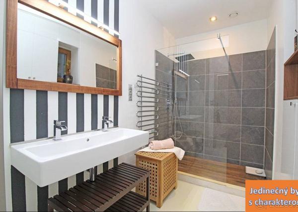 PRENÁJOM – 2i, 72 m2 byt, centrum mesta, Hviezdoslavovo nám.