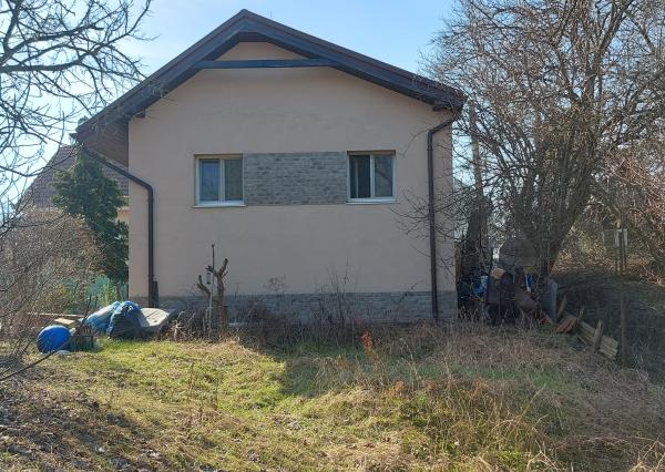 EXKLUZÍVNE, PREDAJ - 2i RD, ZP 89 m2, poz. 449 m2, Marhuľová ul.