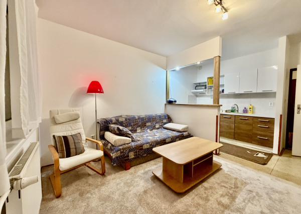 Šikovný 1i byt s balkónom v tichej časti Vrakune (30 m²)