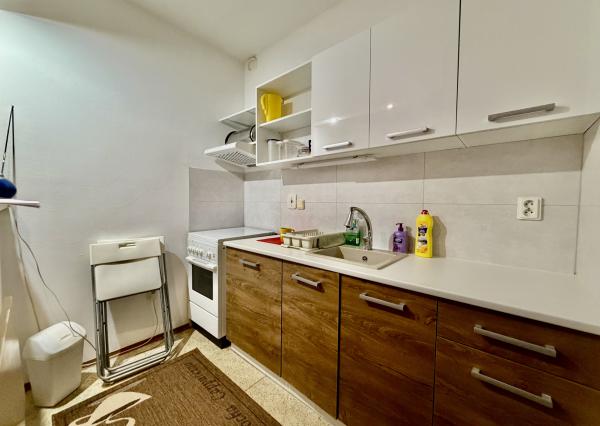 Šikovný 1i byt s balkónom v tichej časti Vrakune (30 m²)