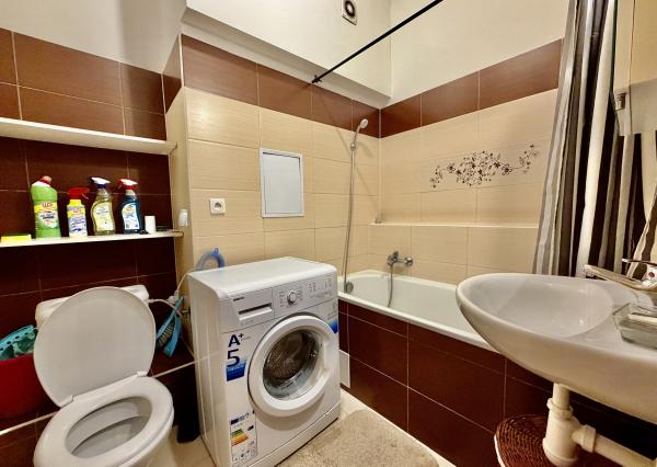 Moderný 2i byt s 3m stropmi a rekuperáciou v srdci Rače