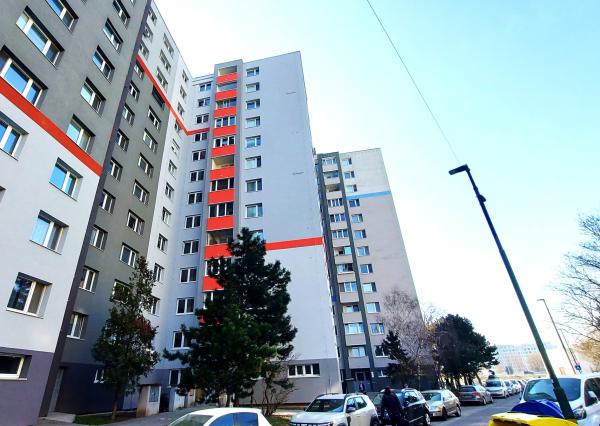 PREDAJ – 3i, 66 m2 byt, Vígľašská, BA – Petržalka.