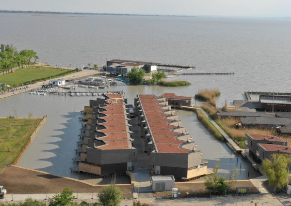 AM HAFEN – predaj nadčasových apartmánov, jazero Neusiedl am see, Rakúsko.
