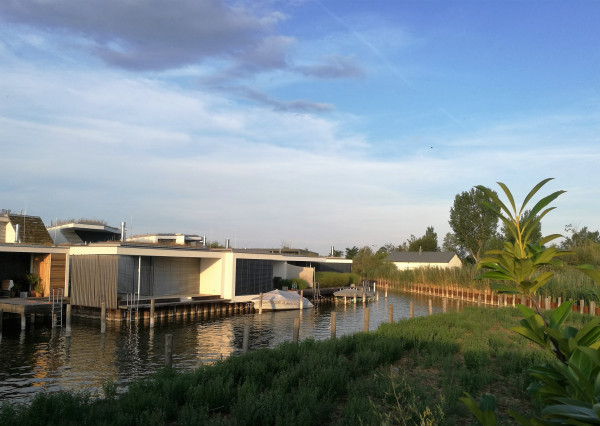 AM HAFEN – predaj nadčasových apartmánov, jazero Neusiedl am see, Rakúsko.