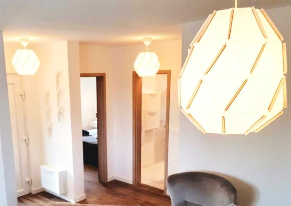 Bungalov, 4i, s krásnou a priestrannou záhradou, ostrov Vir.