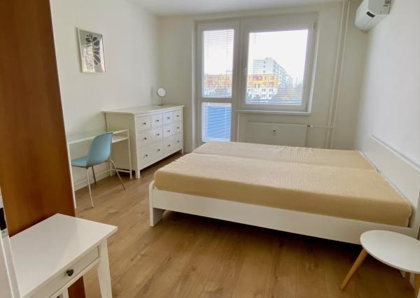 PRENÁJOM - 2i, 60,44 m2, s balkónom, Rezedová ul., Ružinov BA