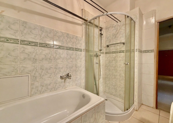 Nadštandardný 2i tehlový byt (69 m²) na rekonštrukciu
