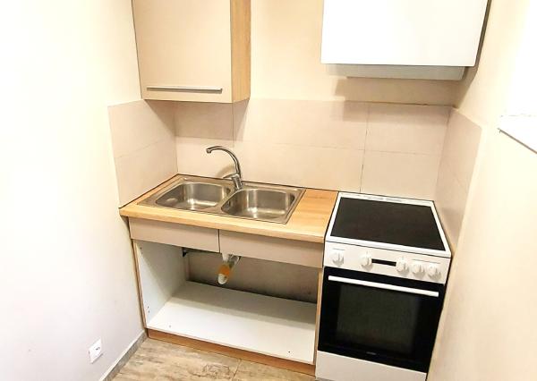 EXKLUZÍVNE, PREDAJ - 2i RD, ZP 89 m2, poz. 449 m2, Marhuľová ul.