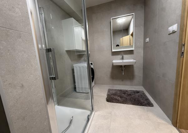 Prenájom 2 izbový byt - Trnava, Generála Goliána