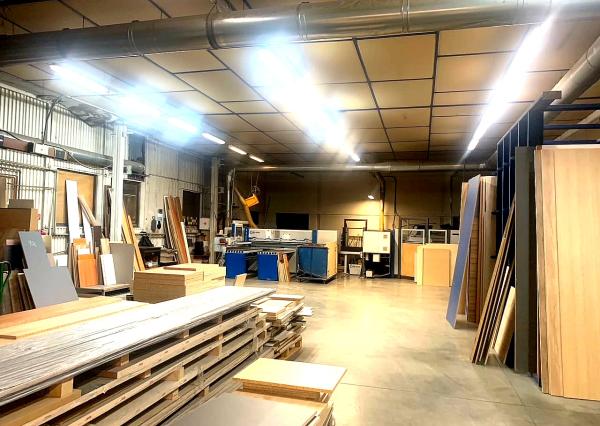 Výrobný areál s administratívou – Dubnica nad Váhom