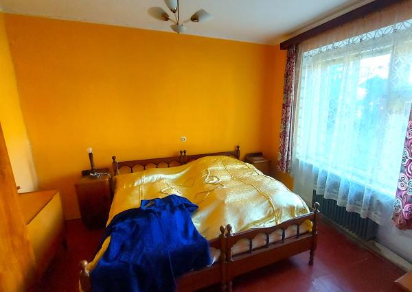 EXKLUZÍVNE, PREDAJ - 6i RD, UP 200 m2, pozemok 1742 m2, Banská Štiavnica.