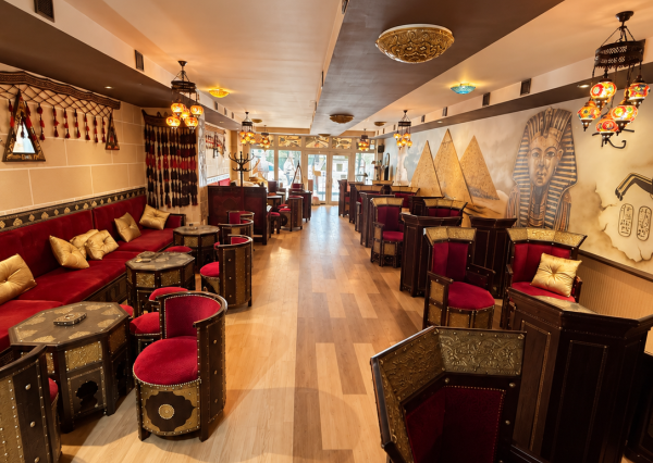 PRIESTOR PRE VAŠU KAVIAREŇ ALEBO BAR (190 m²)