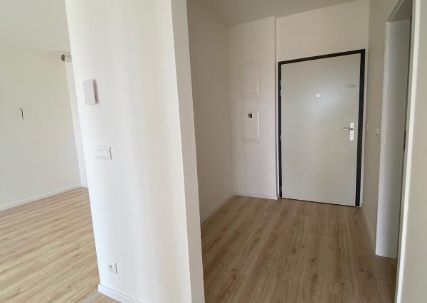 Predaj 2 izbový byt na Slnečniciach POP- Bratislava-Petržalka,