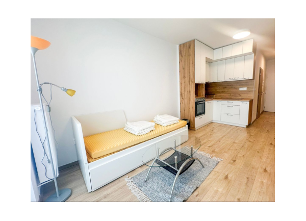Prenájom | Moderná garsónka so zariadením a balkónom, KNM