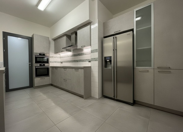 Predaj | 2 izbový byt v pôvodnom stave - Bratislava - Petržalka, Vranovská