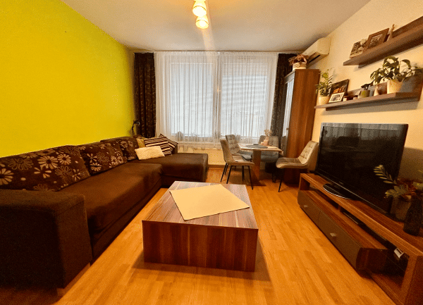 Prenájom 2 izbový byt - Bratislava - Ružinov, Nevädzová