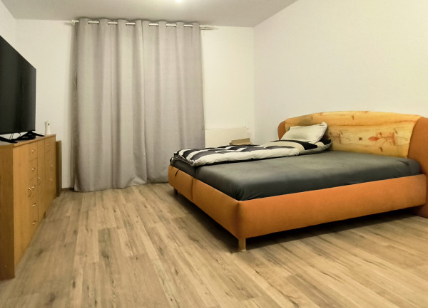 Prenájom 1-izbový byt - Bratislava - Devínska Nová Ves,...